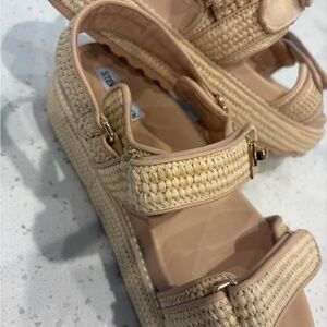 Steve Madden Woven Beige Sandals